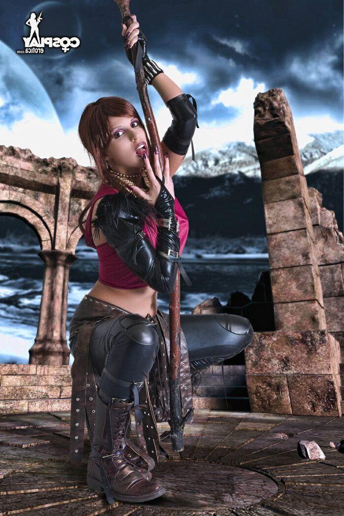 12P Hot cosplayer Analia will make all your fantasies come true