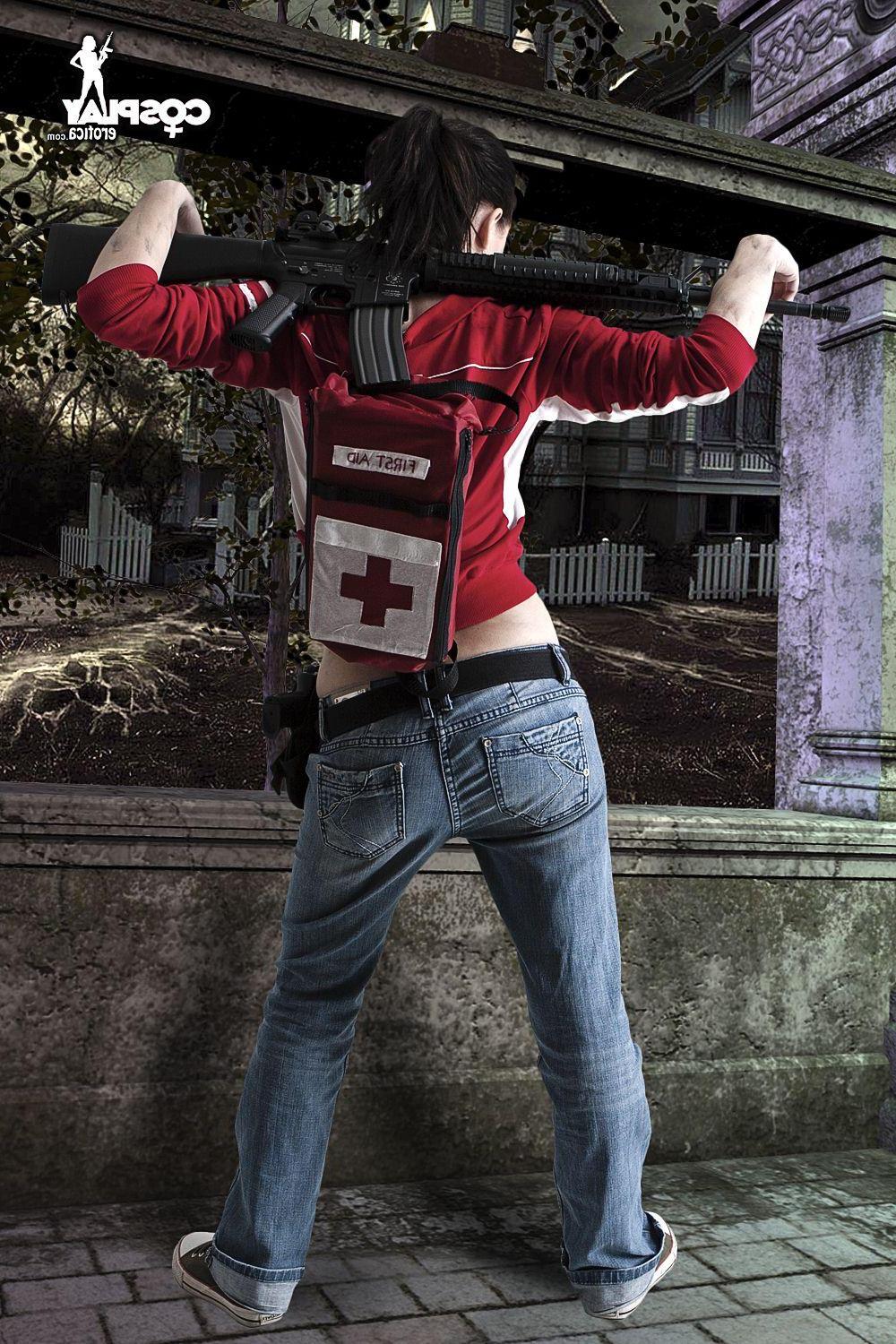 16P Sexy cosplayer Valery dresses up as a character from Left 4 Dead