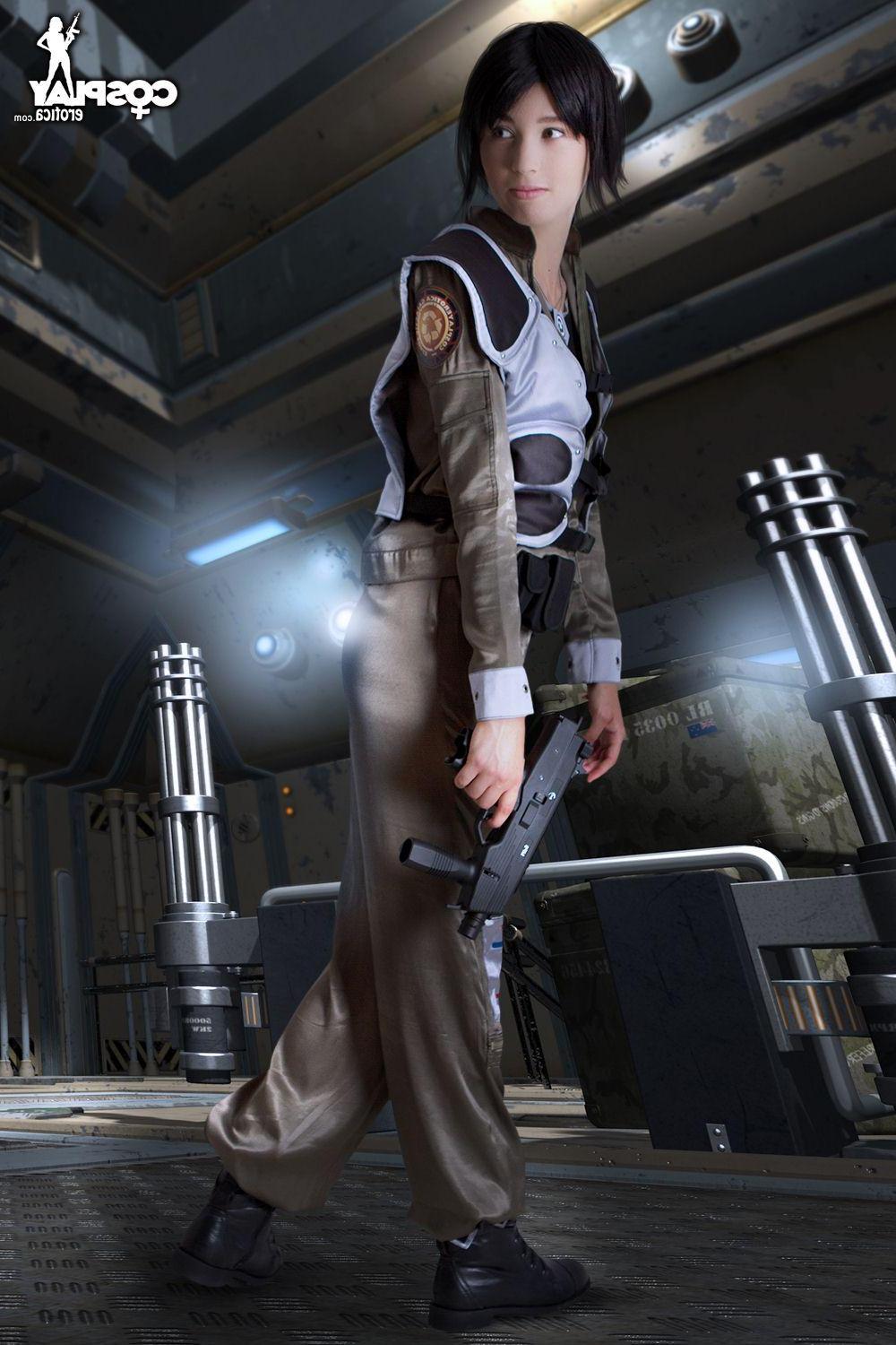 16P Pictures of hot cosplayer Stacy dressed for duty on Battlestar Galactica