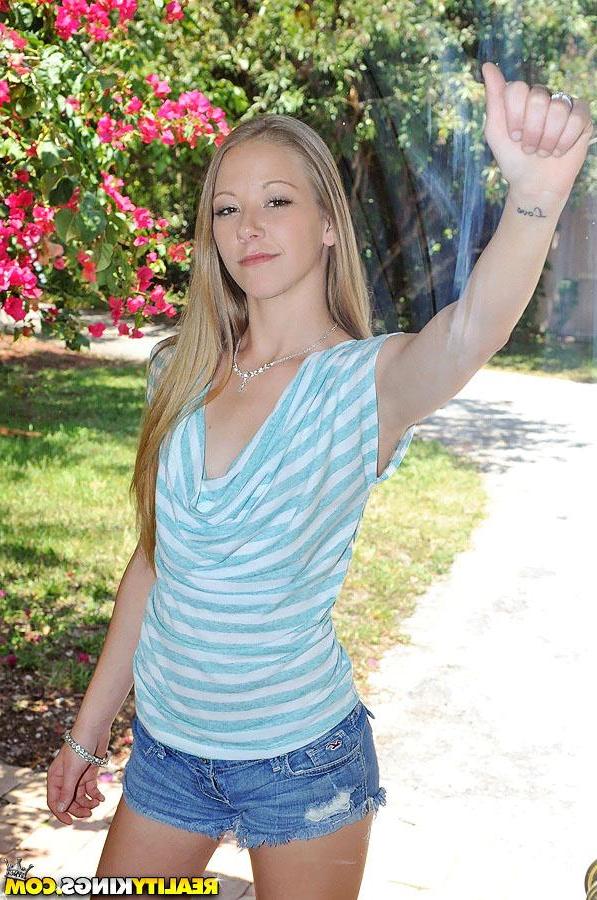 12P Hot blonde teen gets drilled hard in this hot cumfaced set