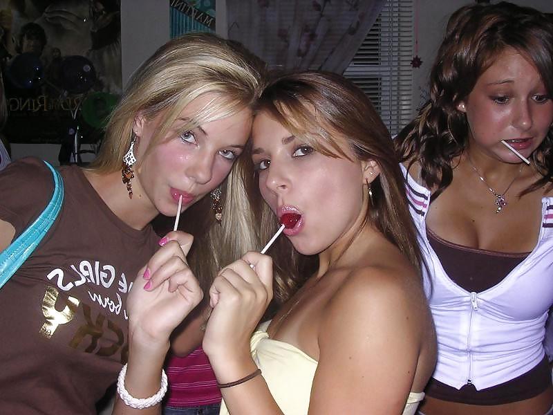 16P Lollipop Teens