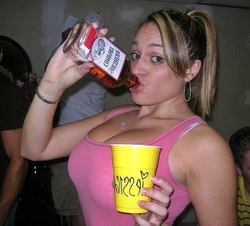 15P Stunning coeds get loose and wild while partying