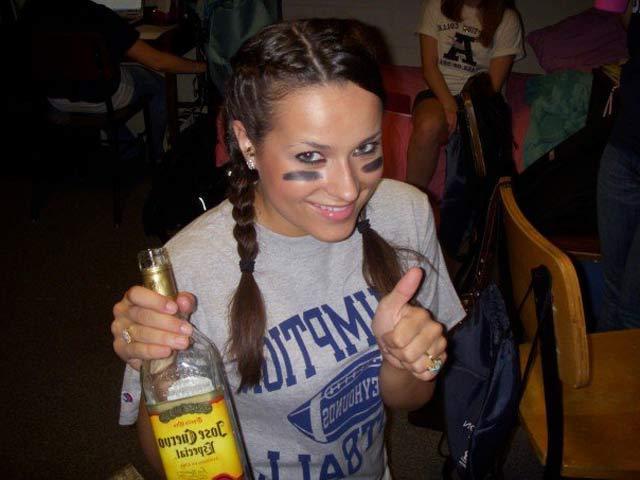 15P Stunning coeds get loose and wild while partying