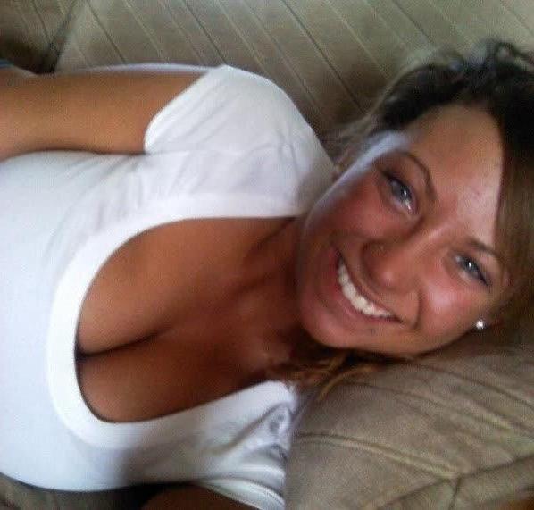 14P Heavy-chested amateur honey shows off her fine breasts