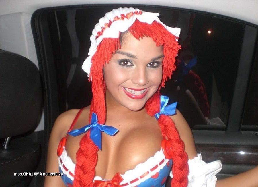 15P Photo compilation of an amateur party babe displaying her huge tits