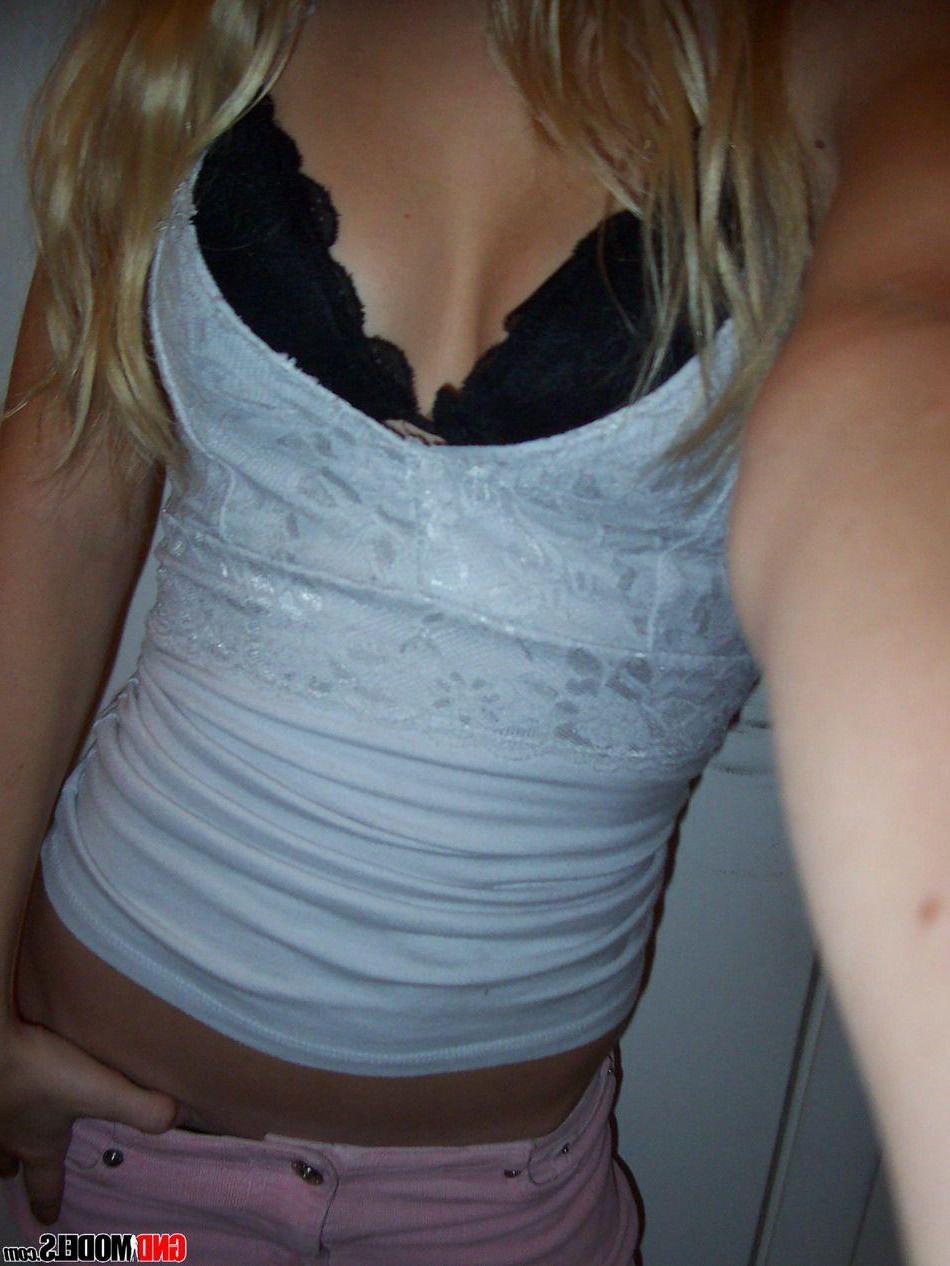 11P Pictures of a super-hot blonde girl teasing with her hot body