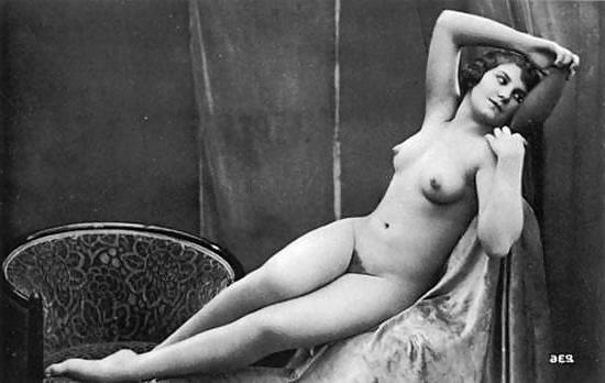 25P Old French postcards 15