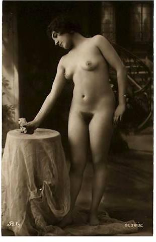 25P Old French postcards 15
