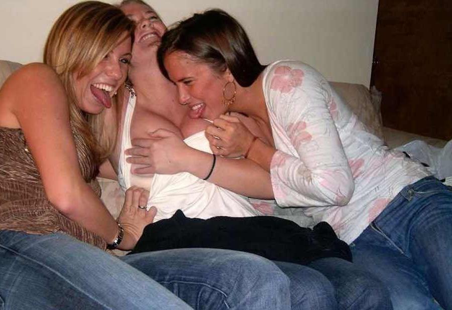 16P Pictures of drunk girlfriends going wild