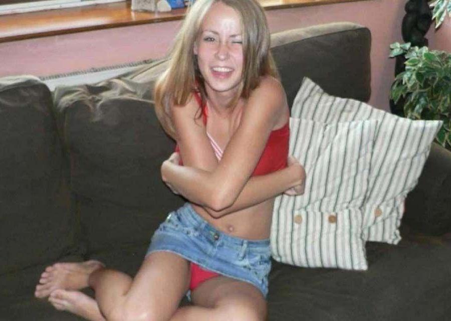 16P Pictures of a hot gf showing her hot body