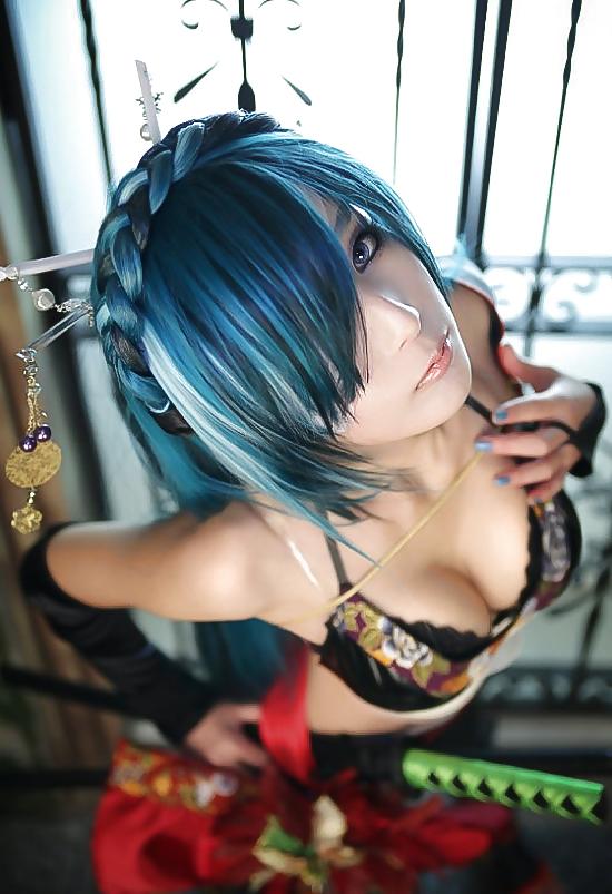 17P Sexy Korean Cosplay Girls