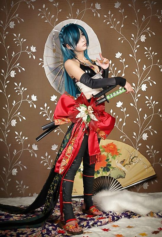 17P Sexy Korean Cosplay Girls