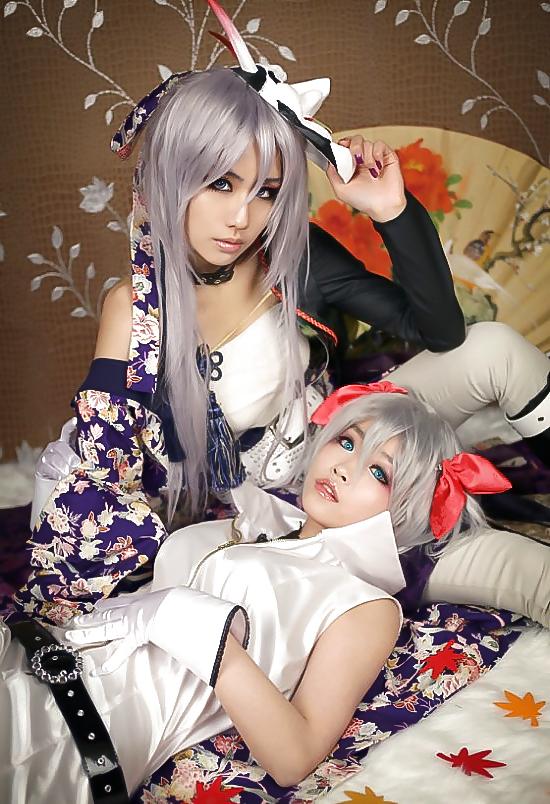 17P Sexy Korean Cosplay Girls
