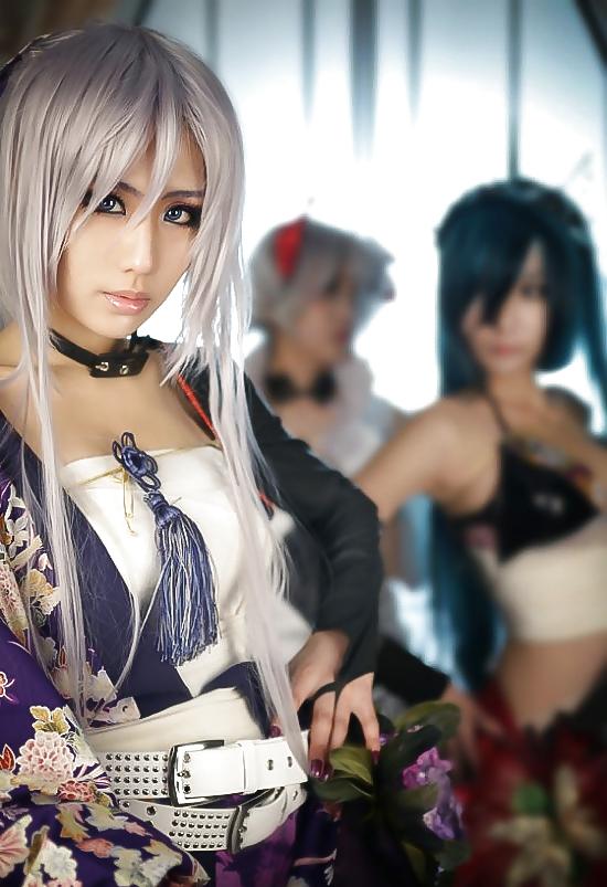 17P Sexy Korean Cosplay Girls