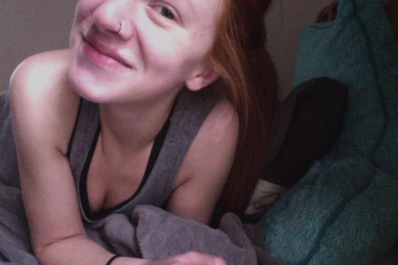 14P Amateur GF shows off her nude body on camera