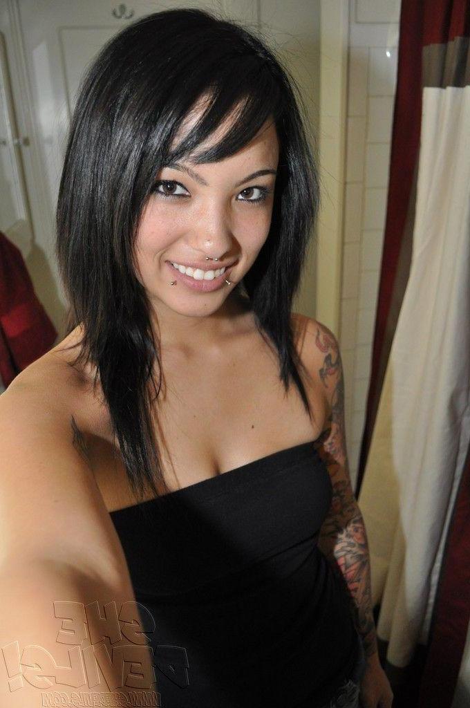15P Pictures of a beautiful brunette teen stripping for you