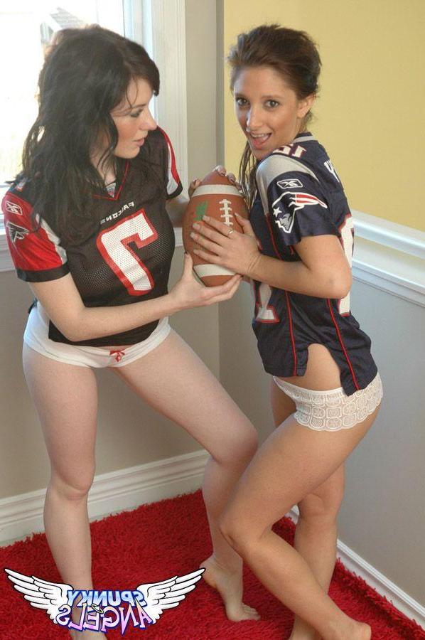 20P Pictures of Melanie and Tiffany showing support for their team