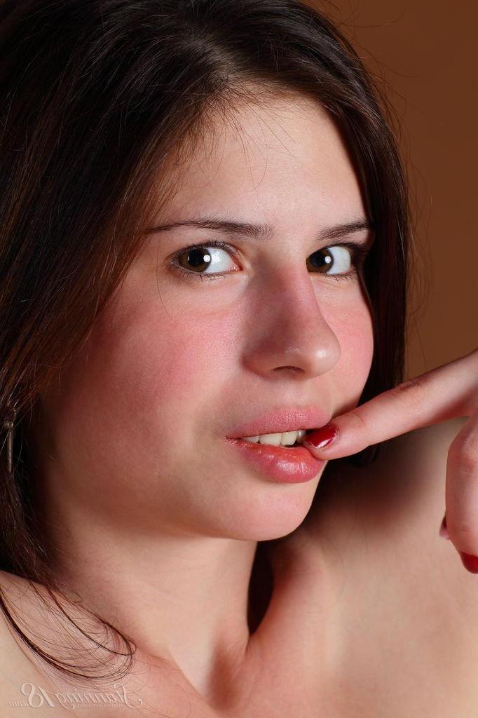 16P Beautiful teen Muslan shows you her hot nude body in "Ruddy Girl"