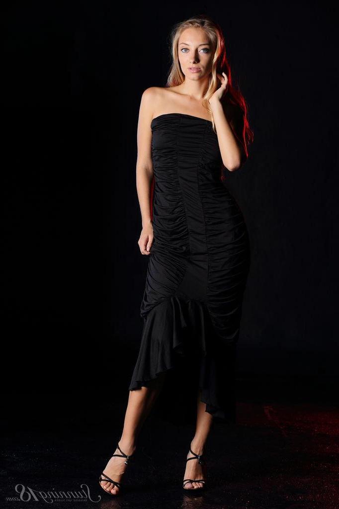 16P Stunning blonde Ellison G shows you what's under her black dress