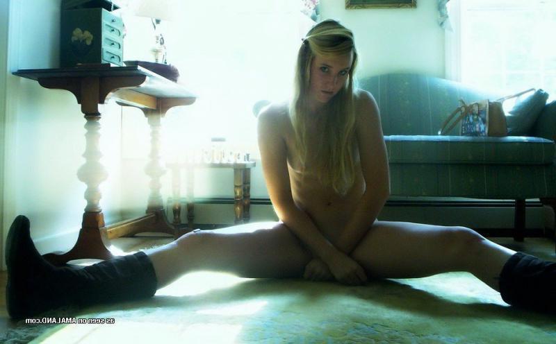 14P Naughty blonde GF showing off her hot sexy body