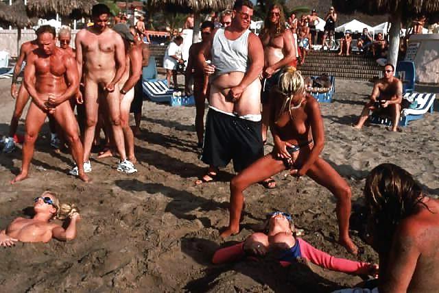 25P Gruppensex am Buckeltag