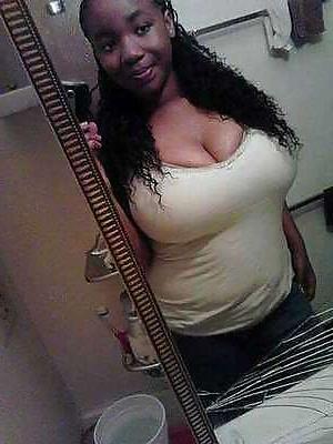 25P Ebony Busty Internet Amateur Young Set 4