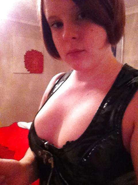 17P Dirty little slave whore sian.