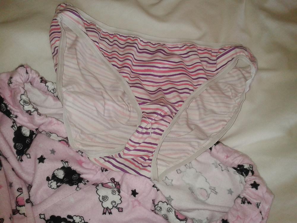 20P My wifes Bed time cotton panty's