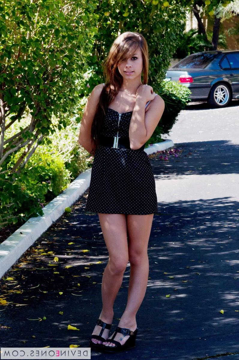 20P Pictures of teen girl Riley flashing her panties outside