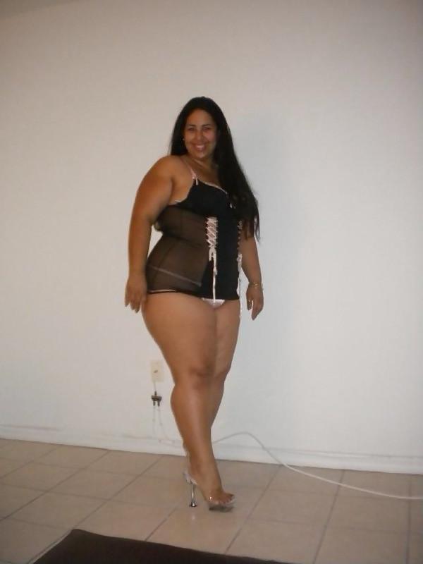 25P Thick & Busty Mix