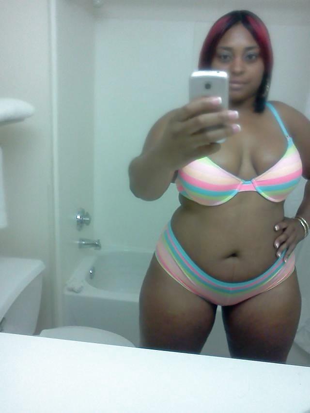 25P Thick & Busty Mix