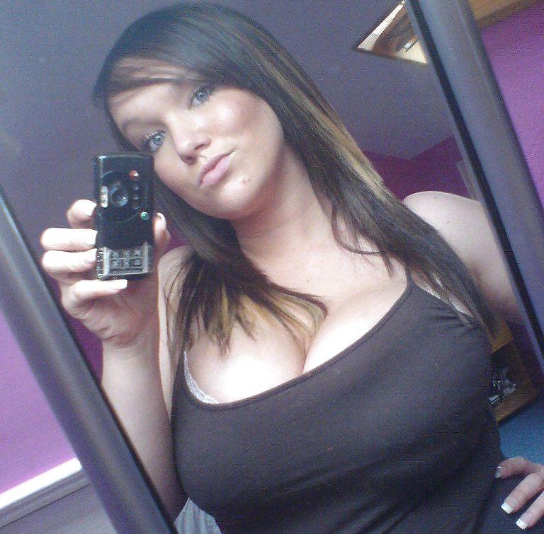 4P Hot Natural Big Busty Brunette Amateur Gallery
