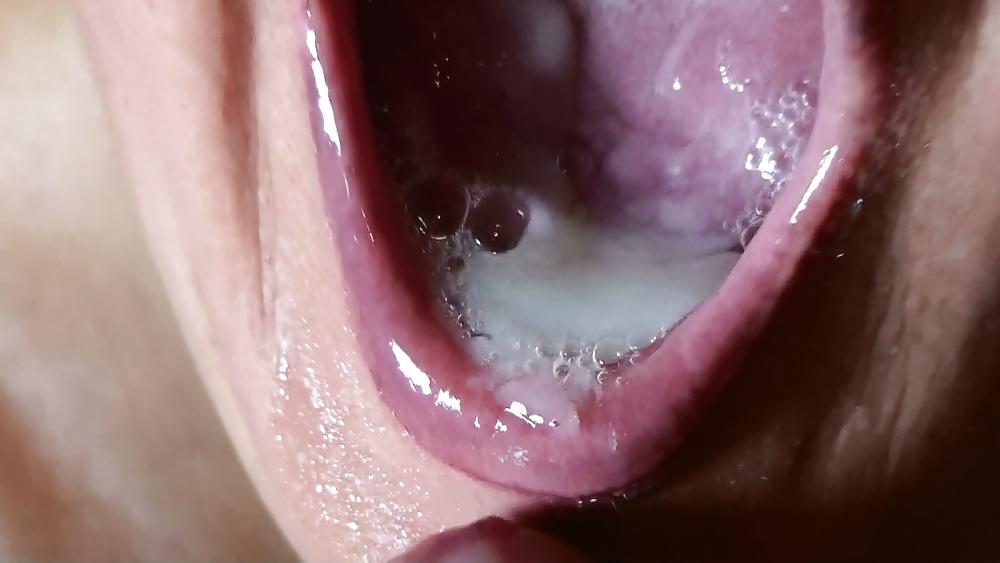 6P Huge sperm in(to) mouth