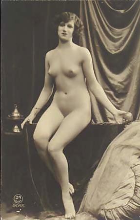25P Old French postcards 16