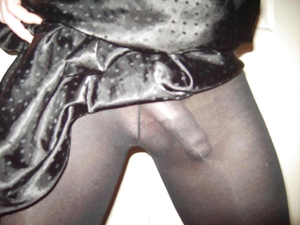 25P Leggings and satin dress
