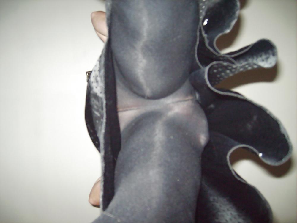 25P Leggings and satin dress