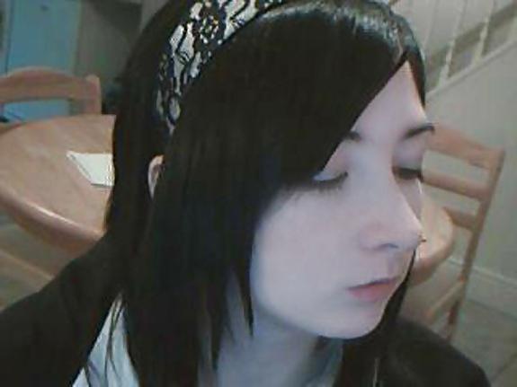 15P Emo girl in costumes