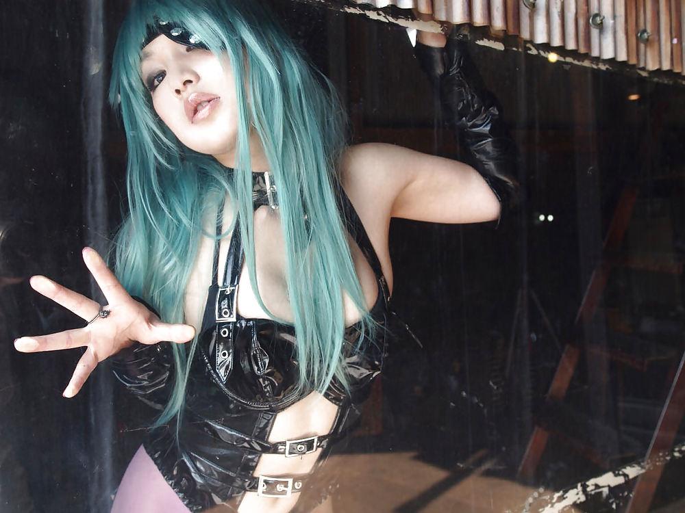 25P Japanese Cosplay Cuties-Milneige (1)