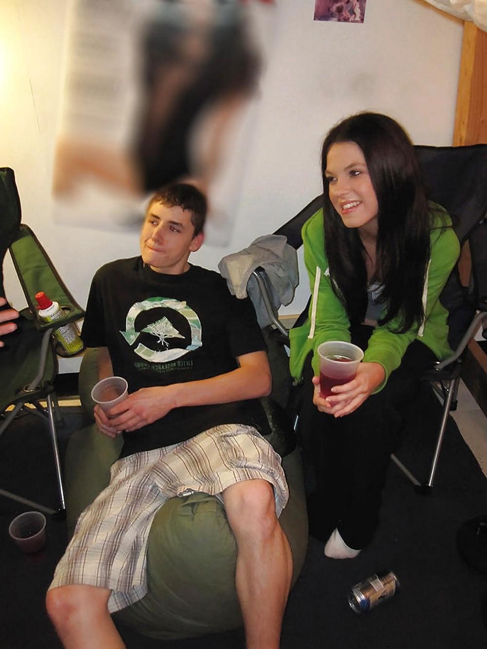 25P Crazy College Sex Students