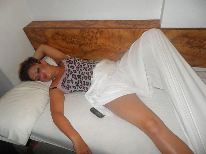 25P Dirty sluts for rating and filthy comments 