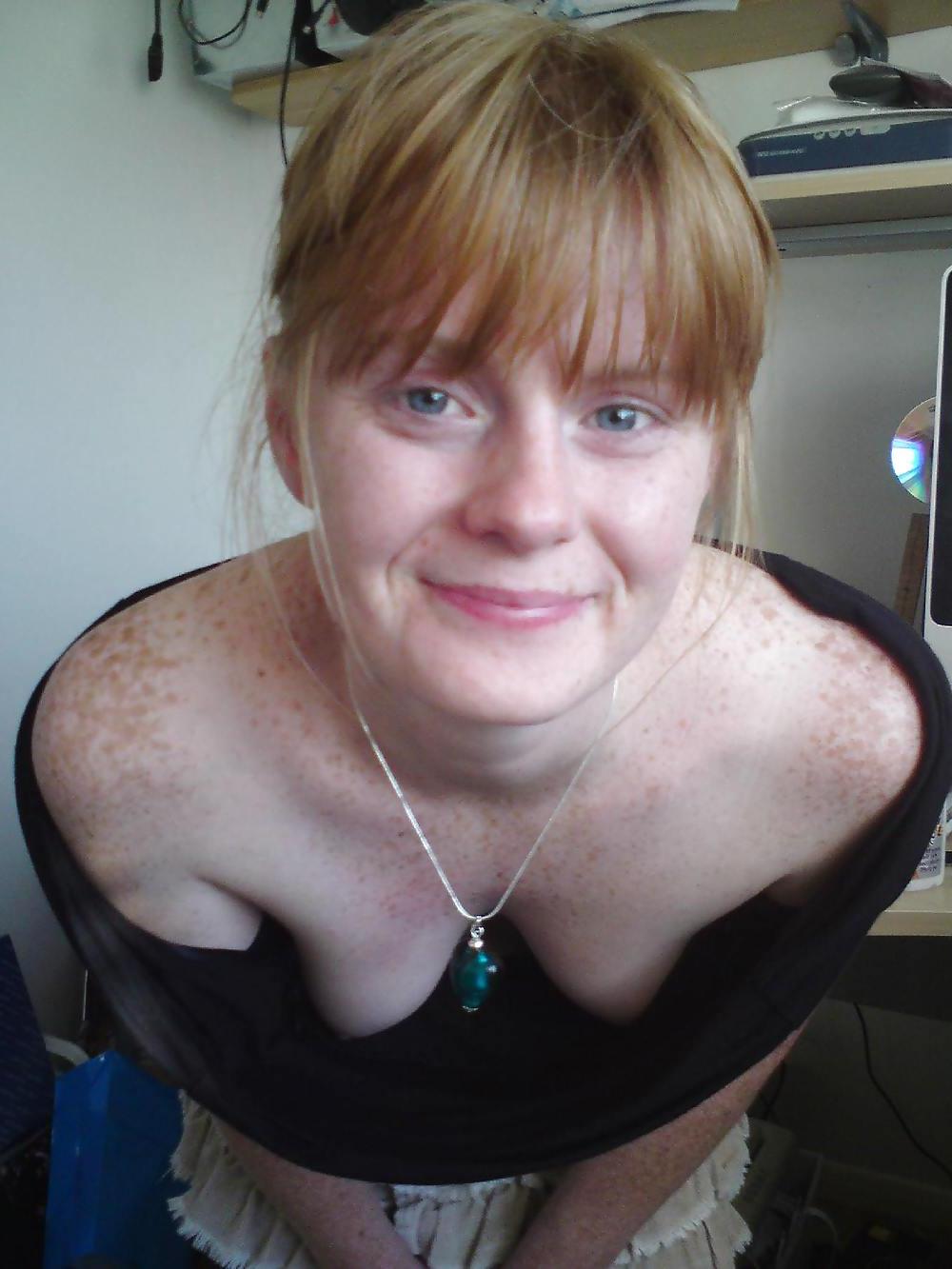 25P Fun little redhead