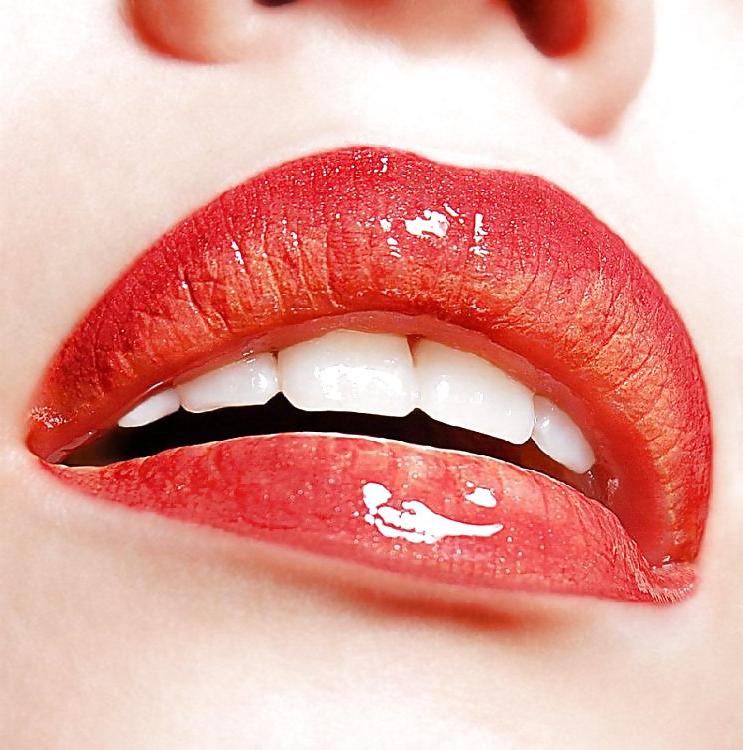 14P Sensual lips ... just for beauty