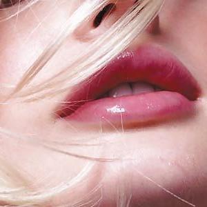 14P Sensual lips ... just for beauty