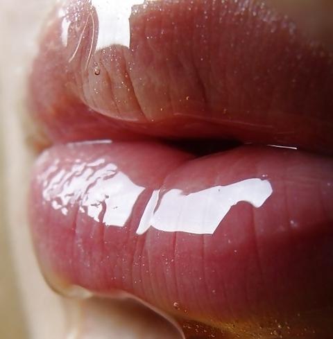 14P Sensual lips ... just for beauty