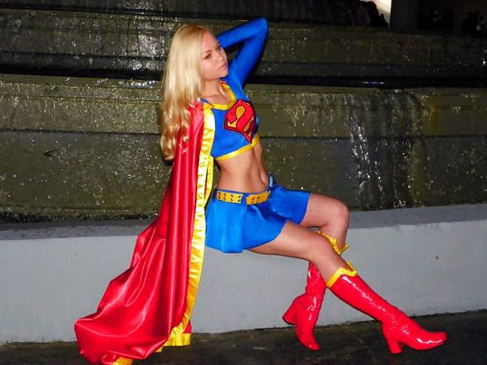 24P Hot Cosplay Babe