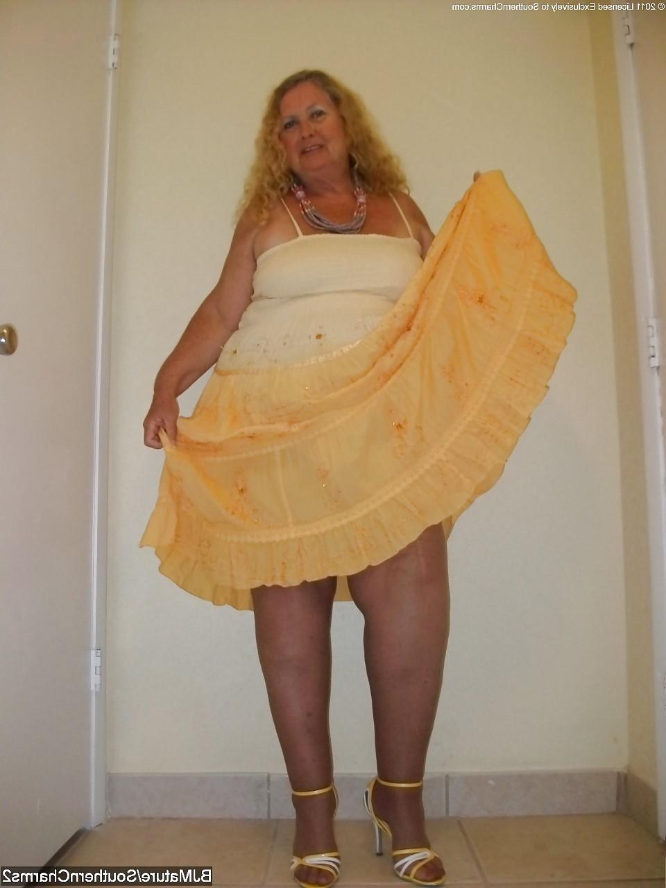 25P Grannys pantyhose