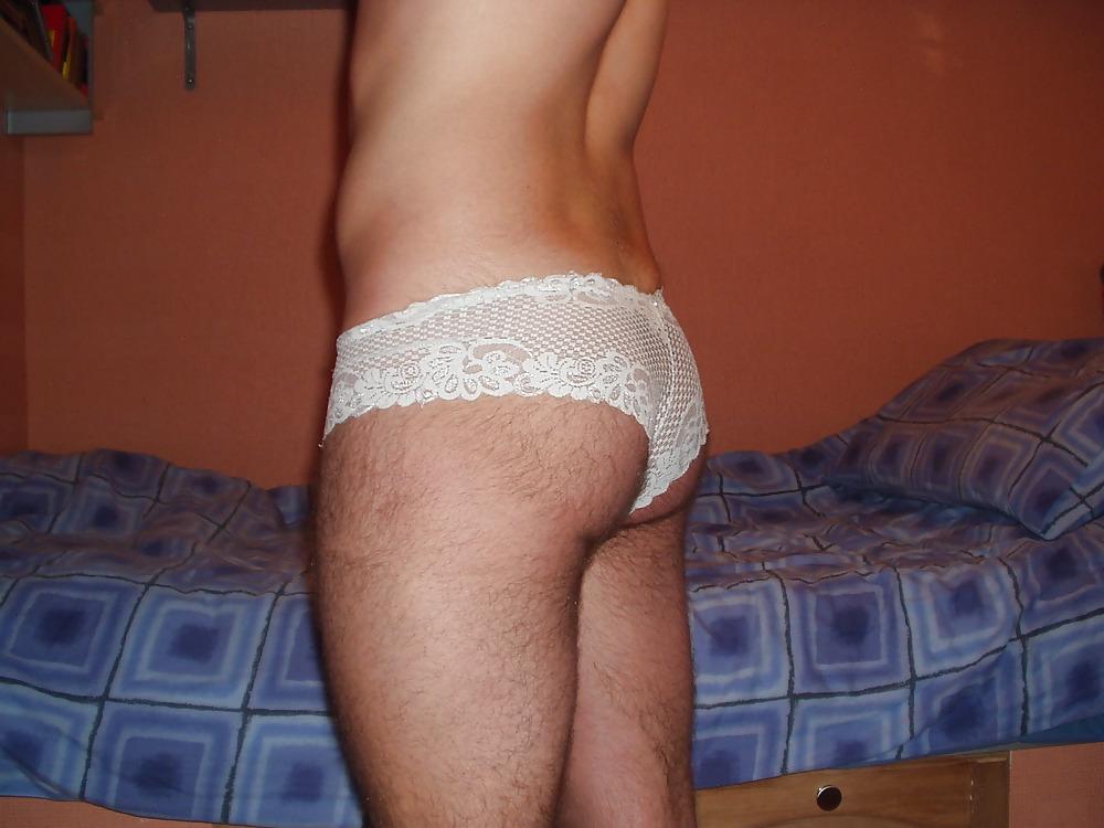 9P White lacy French panties