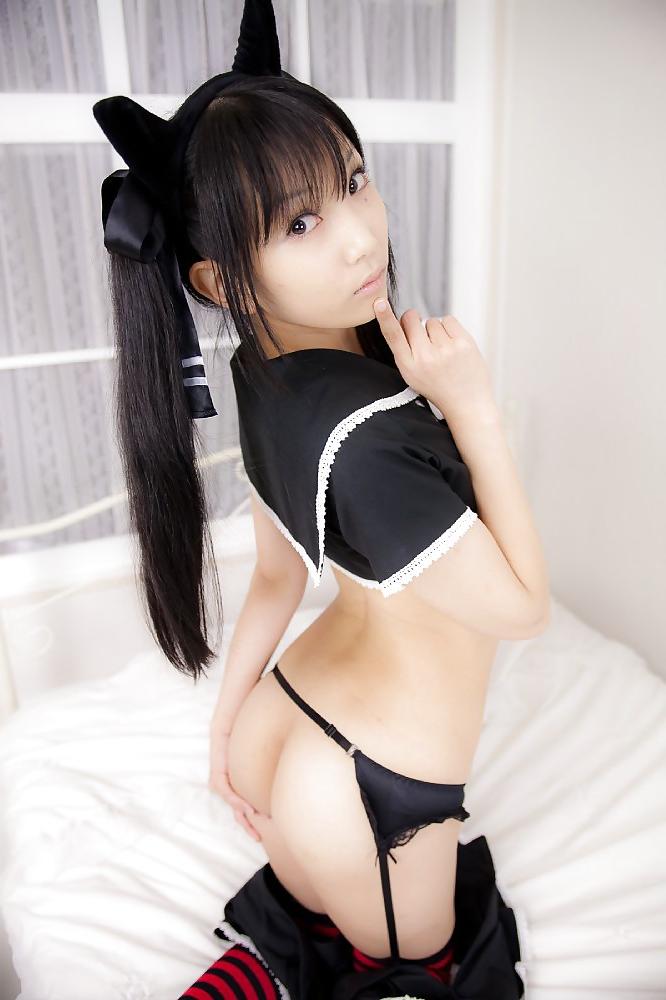 25P Sexy Lenfried Japanese Cosplay Girl