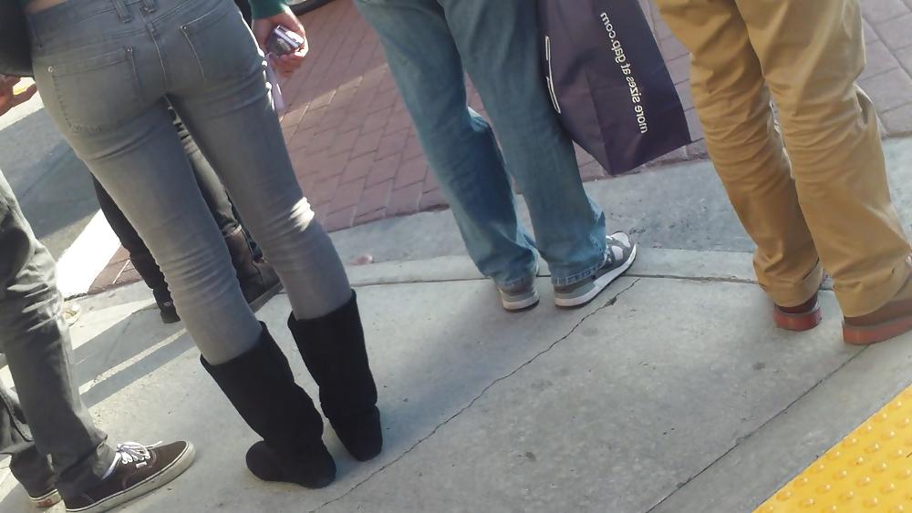 20P Sexy smooth teen ass & butt in blue jeans