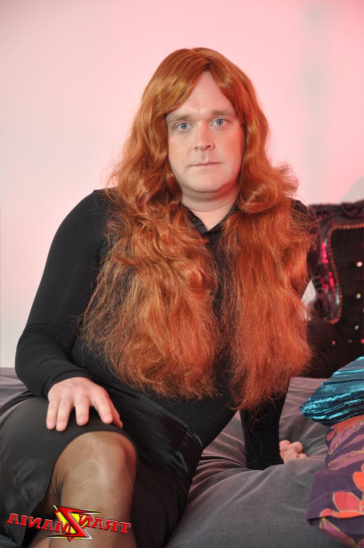15P TGirl posing on her big bed and looking sensual